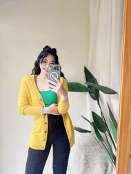 鵝黃色長版軟綿開襟外套 古董羊絨羊毛衣毛衫cashmere sweater