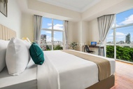 Rumah 40 m² dengan 2 kamar tidur dan 2 kamar mandi pribadi di Pondok Indah (Sovrana by Kozystay - Me