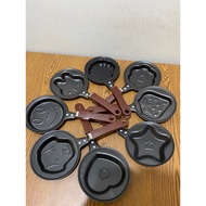 12 cm non-stick egg Pan with picture motif