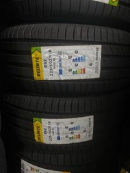 Delinte 225/50ZR18
