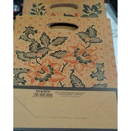 Paper Bag Okey Tas Kertas Kraft Batik Ceplik POND A (260 X 200 X 80mm)