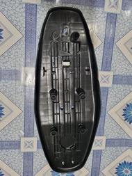 Đế nhựa yên xe SYM Elegant