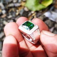 Silver plated ring 926 emerald stone