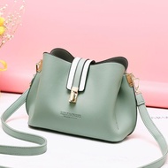 3838 SIMPLE WOMEN'S SLING BAG IMPORTEDWanita