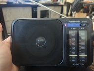 Panasonic RF-2400 收音機