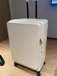 全新28吋前置開蓋白色行李箱【要訂2-3天到】