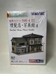 正版☆五寶村☆絕版 Tomytec 鐵道模型 建物collection 046-4 理髮店 寫真館 4