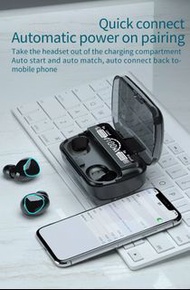 M10 LED 顯示屏耳機無線耳機觸控耳塞連 2000 毫安移動電源 sesckp M10 LED Display Earphone Wireless Headphones Touch Control