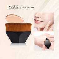 IMAGIC foundation brush with soft bristles for professional beauty