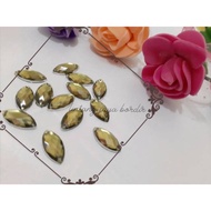 Narrow diamond sequin/ beads