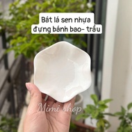 Plastic lotus leaf bowl for dumplings, green bean cakes or betel and areca nuts