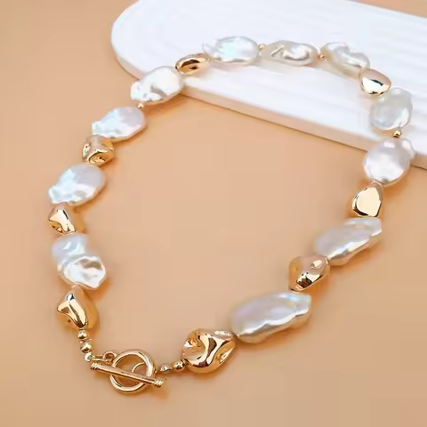 Elegant and Noble Palace Style Women's Pearl Necklace Beautiful Temperament Suitable for Attending t