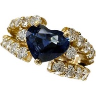 Pre-owned 12.5 sapphire, 1.79ct, diamond, 1.31ct ring in 18k gold, 6.7g.