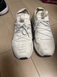 Under Armour HOVR Phantom SE 運動鞋