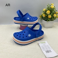 รองเท้า Crocs แบบ   สวมสำหรับเด็กผู้หญิงและผู้ชาย รุ่น crocband clog k งานสวยทุกสี น้ำหนักเบานิ่มใส่สบาย สินค้าเหมือนในรูปค่ะ