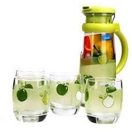 Set of 4 cups of flowers