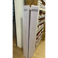 ENTER / EXIT POLE STAND