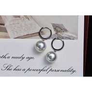 18K white gold pearl earrings