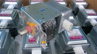 ใหม่  แมกนีตรอน แอลจี Magnetron lg เตาไมโครเวฟ เบอร์ 2M213-1 แทนได้หลายเบอร์  (ขั้วทางเดียวกันกับขาย