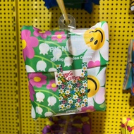 RESTOCK! พร้อมส่ง 8ECEMBER - Picnic bag Eco bag กระเป๋าผ้าพิมพ์ลาย ถือสะพาย พับเก็บได้ จากแบรนด์ Wig