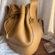 中古包Loewe Vintage芥黃色Balloon 水桶包