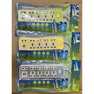 9 plugs 2 USB plugs , cable length 1.5 m cable, maximum power 250v 2500w, thick cable