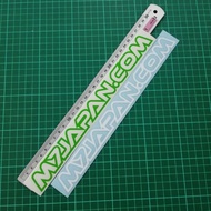 Sticker m7japan.com.