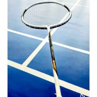 ORIGINAL YONEX BADMINTON RACKET JAPANOriginal MADE IN CHINA JAPANESE LICENSE CHINESEbuatan ARCSABER 