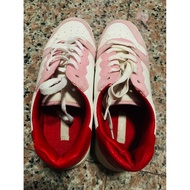 H&M sneaker Length 25.5 cm. Size 40 EU/8.5 US Second Hand.