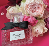 DIOR MISS DIOR ESSENCE 30/50/80 ml น้ำหอมดิออโบว์ดำตัวใหม่ล่าสุด