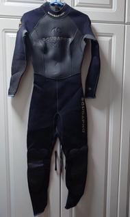 Scubapro  3mm women's wetsuit XS