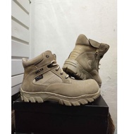 Delta Safety Boots H0C1