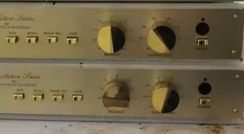 A-98 1:1 Copy Switzerland FM255 FM255MK2 FM255 MKII Pre-amplifier Pre Amp Preamp Amplifier FM711 FM7