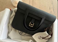 全新現貨Hermes Halzan 25 noir ghw 黑金 TC皮 stamp W
