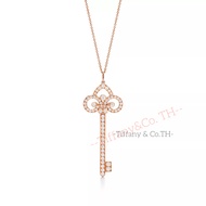 Tiffany &amp; Co. Tiffany Keys Fleur De Lis 18k กุหลาบ / ทองคำขาวจี้กุญแจเพชร สร้อยคอออกแบบแบรนด์หรูขนาดใหญ่