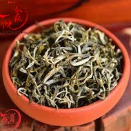 Trach Lam A green tea - Shan Tuyet ancient tea Suoi Giang, Yen Bai 1 bud 1 leaf