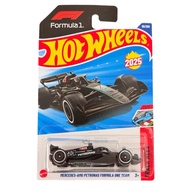 [READY STOCK] Hotwheels Case J/ Case K 2025 Mercedes-AMG Petronas Formula One Team (Formula 1) (F1) 