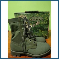 ◿ ▱ ∽ Gibsons boots suede green