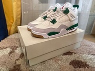 Air Jordan 4 SB pine green