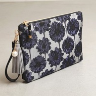 Goodnight Daisy clutch bag