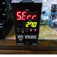 OMRON Thermostat E5EK-AA202 Electronic Temperature Regulator (Rear)