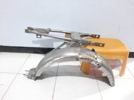 sambungan rangka buntutan cb100 cb125 dan spakbor belakang cb tatanan