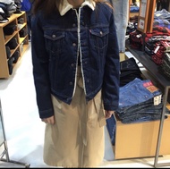 日本🇯🇵  LEVIS 原色牛仔外套，入邊有毛毛