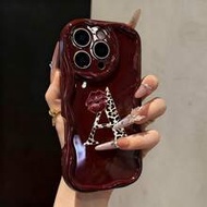 Lips ลายพิมพ์ปาก ทาสีใหม่ พิมพ์แบน เนื้อครีม สีเบอร์กันดี เคสนิ่ม เข้ากันได้กับ IP17/IP17PROMAX/Ipho