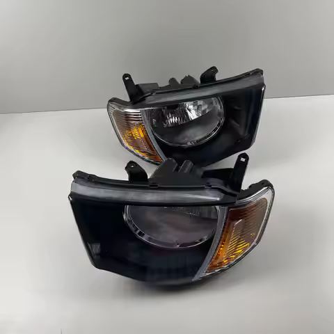 Car Headlights L200 2006 to 2013 For Mitsubish L200 8301A823 8301A824 KA4T KA5T KB9T 4D56 4G64 2005