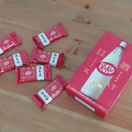 KITKAT 白巧克力夾心餅乾 日本酒風味 伴手禮 6枚