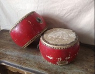 殘破「傳統牛皮鼓」一對 — 古物舊貨、早期民藝樂器、民俗收藏