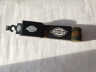 ⚪ 全新現貨 Dickies 迷彩綠腰帶 Dickies belt in camo green #行山 hiking 番學 school 戶外 outdoor 中性 unisex 簡約 simplic