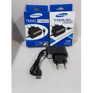 FM CHARGER D880 non pack Charger Adapter