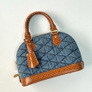 LV牛仔拼皮貝殼包